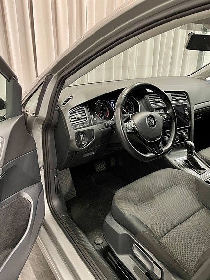 Volkswagen Golf I 6 of 22