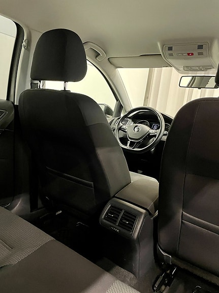 Volkswagen Golf I 18 of 22