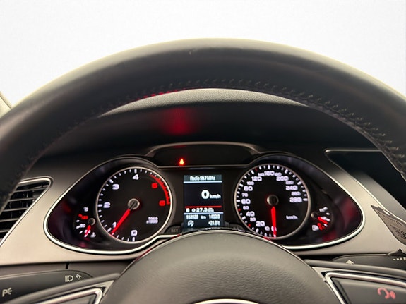 Audi A4 14 of 26