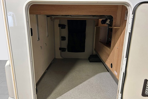 Knaus Sky I 700 LX AUTOMAT QUEENBED 26 of 30
