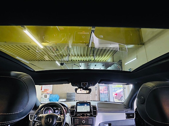 Mercedes-Benz GLE350 d 22 of 27