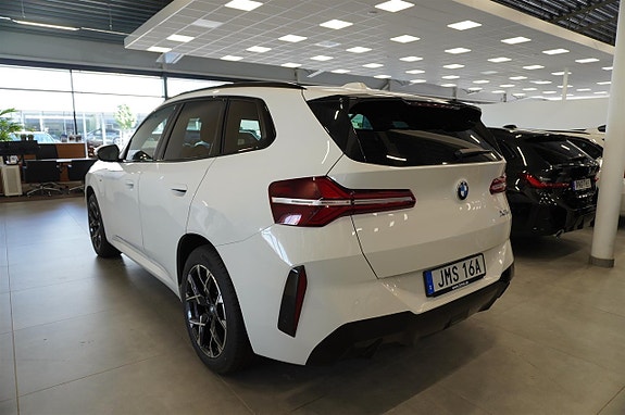 BMW X3 7 of 11