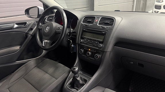 Volkswagen Golf I 17 of 24