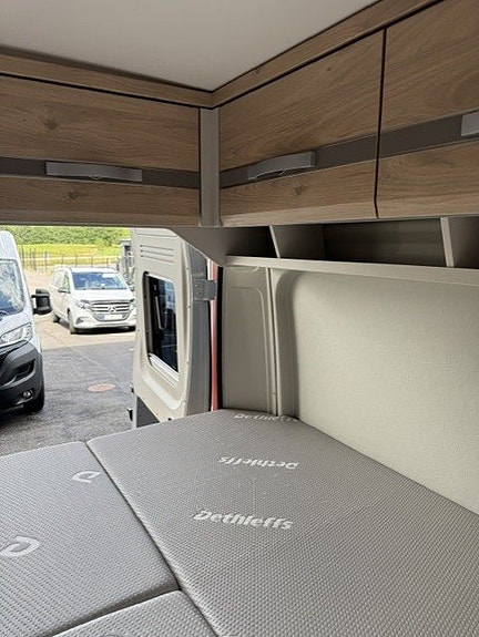 Dethleffs Globetrail Nya 8 vxl automatlådan Pop up 5 bäddar 27 of 29