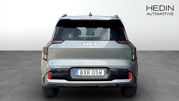 Kia EV9 4 of 20