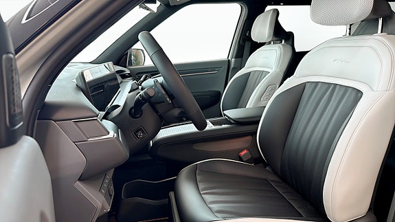 Kia EV9 11 of 20
