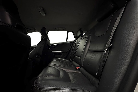 Volvo V60 16 of 30