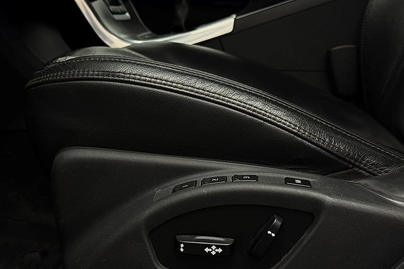 Volvo V60 14 of 30
