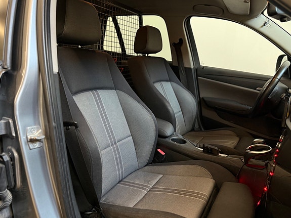 BMW X1 12 of 17