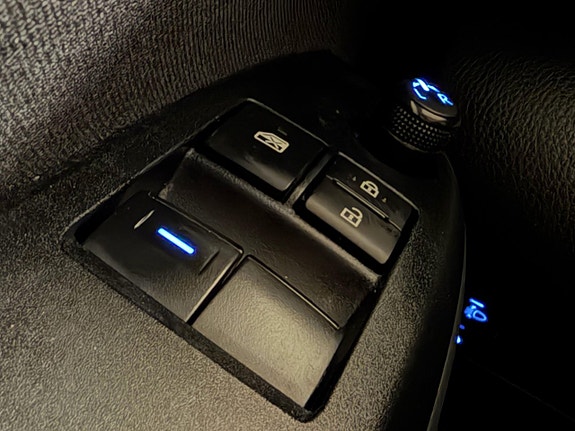 Toyota Yaris 22 of 28