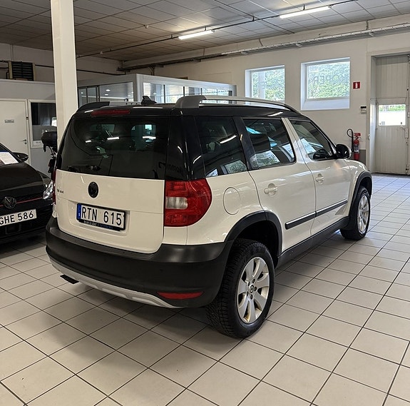 Skoda Yeti 2 of 16