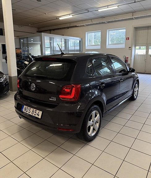 Volkswagen Polo 3 of 15