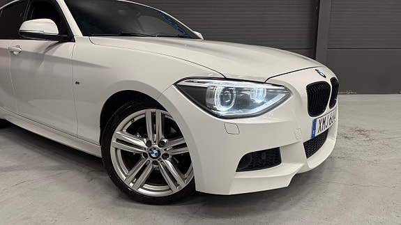 BMW 116i 3 of 27