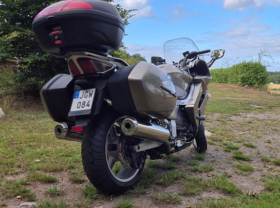 Yamaha FJR1300 5 of 10
