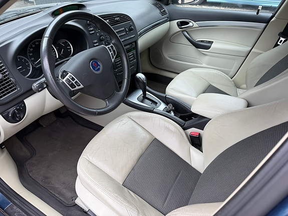Saab 9-3 6 of 9