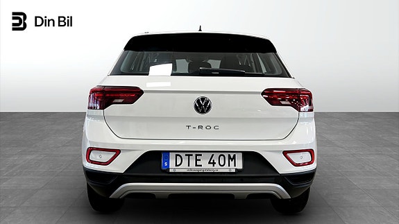 Volkswagen T-Roc 5 of 12