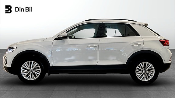 Volkswagen T-Roc 2 of 12
