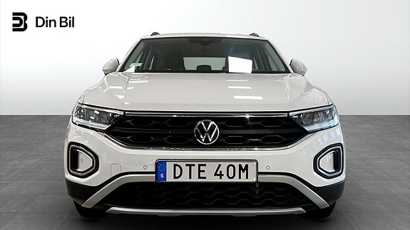 Volkswagen T-Roc 4 of 12
