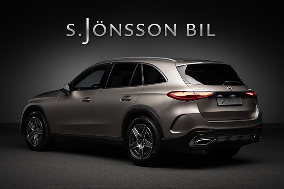 Mercedes-Benz GLC300 d 2 of 14