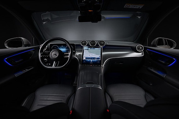 Mercedes-Benz GLC300 d 9 of 14