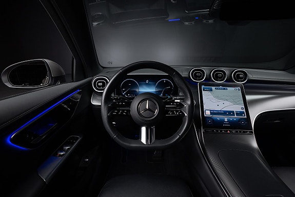 Mercedes-Benz GLC300 d 13 of 14