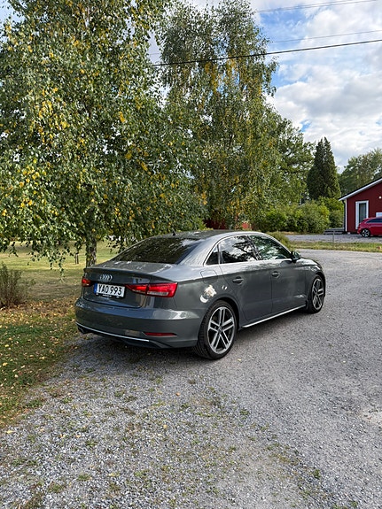 Audi A3 4 of 10