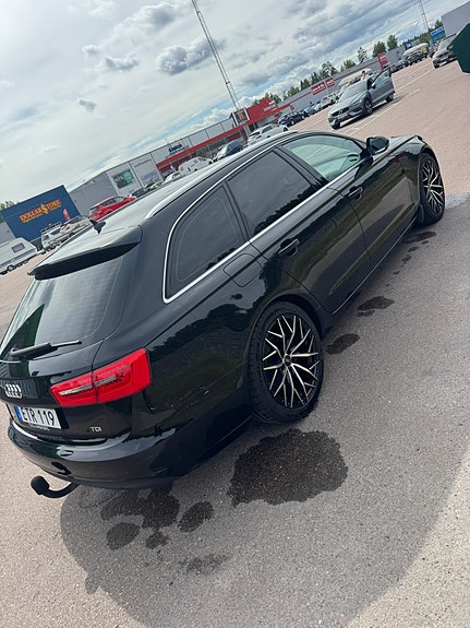 Audi A6 7 of 12
