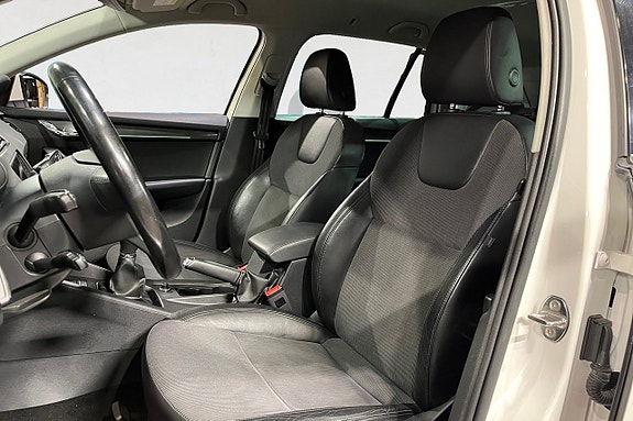Skoda Octavia 3 of 19