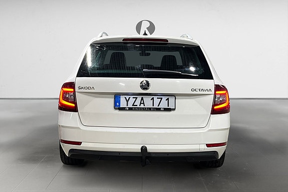 Skoda Octavia 6 of 19