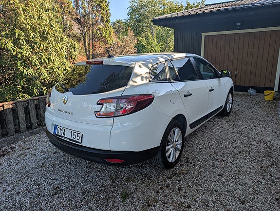 Renault Megane III 3 of 10