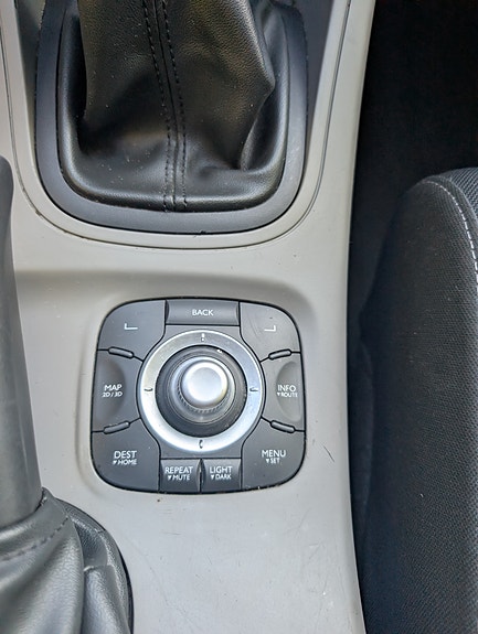 Renault Megane III 10 of 10