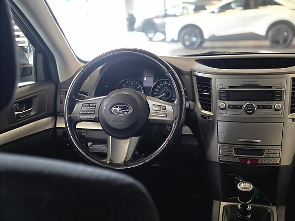 Subaru Outback 8 of 11
