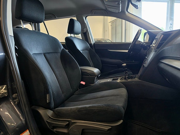 Subaru Outback 6 of 11