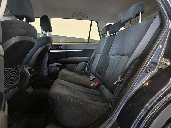Subaru Outback 7 of 11