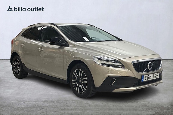 Volvo V40 Cross Country 4 of 21