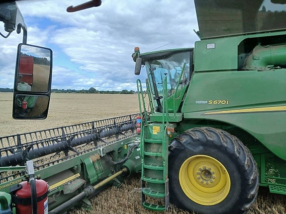 John Deere S 670 i 4 of 9
