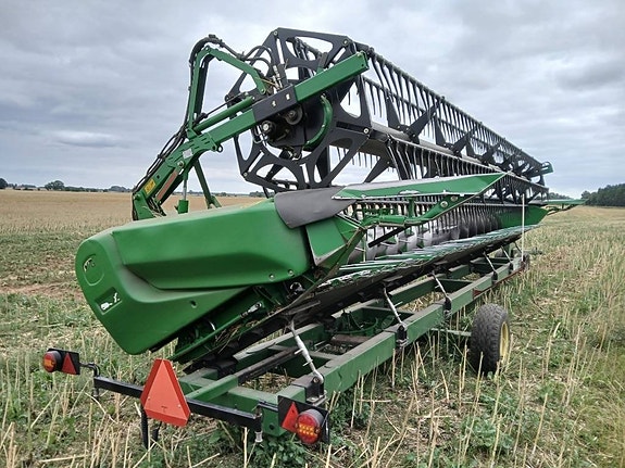 John Deere S 670 i 6 of 9
