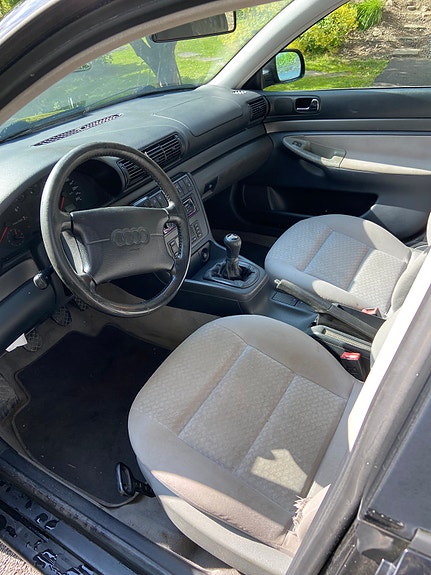 Audi A4 5 of 9