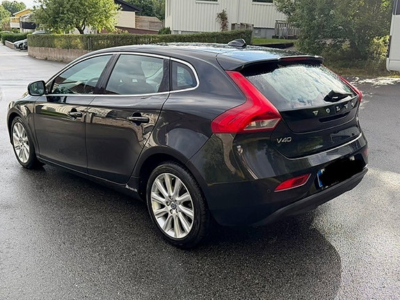 Volvo V40 19 of 19