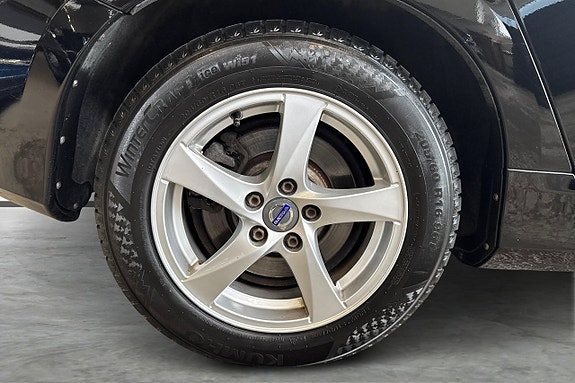 Volvo S60 9 of 23
