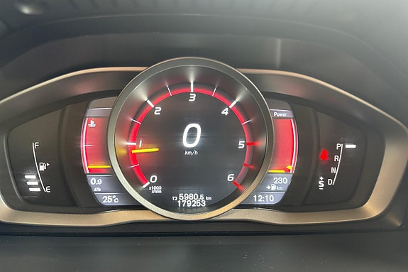 Volvo S60 14 of 23