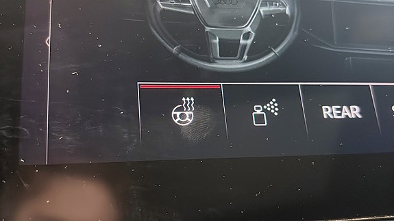 Audi Q8 18 of 24