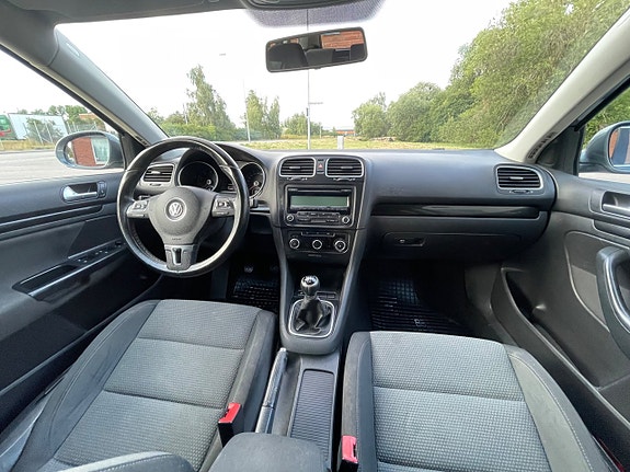 Volkswagen Golf VI 17 of 21