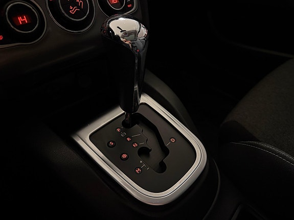 Citroen C4 18 of 28