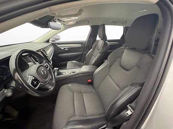 Volvo V90 11 of 30