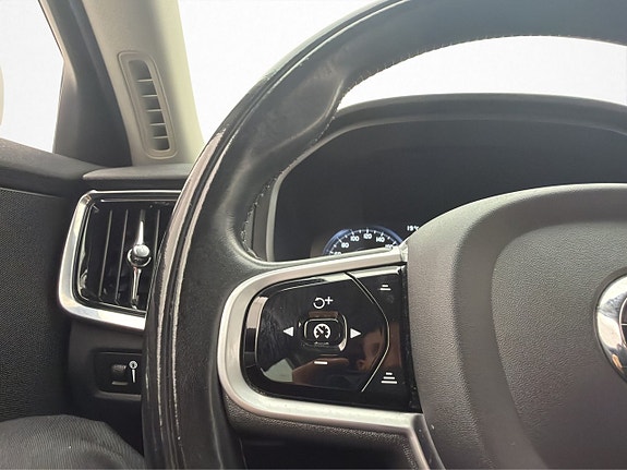 Volvo V90 15 of 30