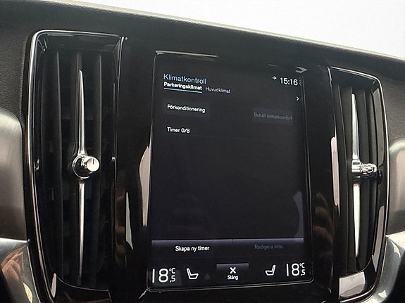 Volvo V90 21 of 30
