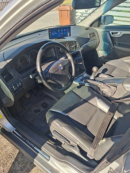 Volvo S60 7 of 8