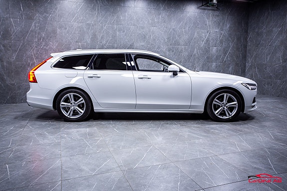 Volvo V90 8 of 29