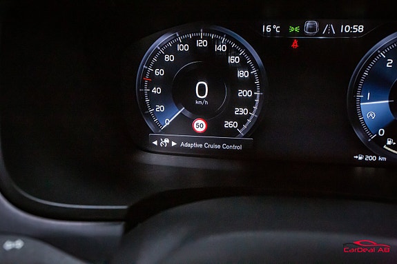 Volvo V90 21 of 29